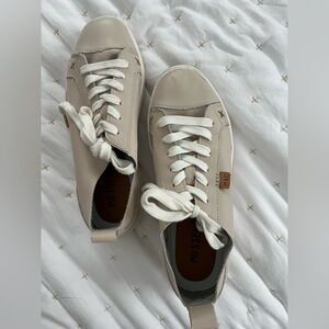 Musse & Cloud Cream Casual Shoes